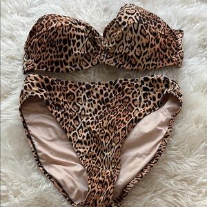 Victoria's Secret bikini